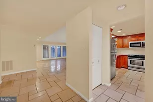 1040 Deer Ridge Dr, Baltimore, MD 21210 - Photo 5