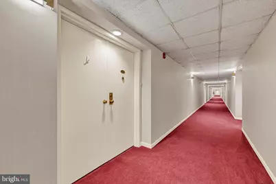 1040 Deer Ridge Drive #213, Baltimore, MD 21210 - Photo 3