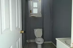 1942 Mosher St, Baltimore, MD 21217 - Photo 11