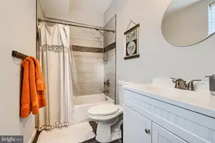 1711 Hollins St, Baltimore, MD 21223 - Photo 39