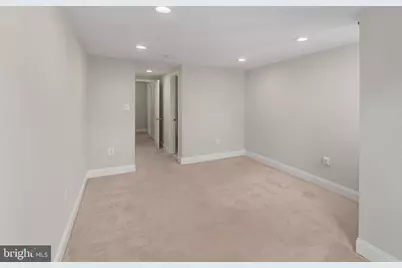 705 S Robinson Street, Baltimore, MD 21224 - Photo 17