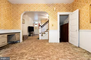 505 E 35th St, Baltimore, MD 21218 - Photo 25