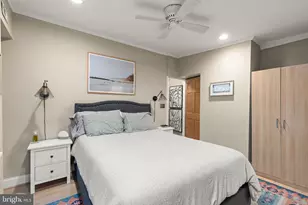 922 S Kenwood Ave, Baltimore, MD 21224 - Photo 17