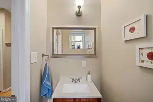 34 N Montford Ave, Baltimore, MD 21224 - Photo 25