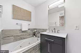 19 S Potomac St, Baltimore, MD 21224 - Photo 21