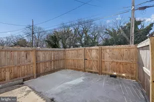 3343 Ravenwood Ave, Baltimore, MD 21213 - Photo 21