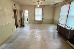 4203 Oakford Ave, Baltimore, MD 21215 - Photo 3