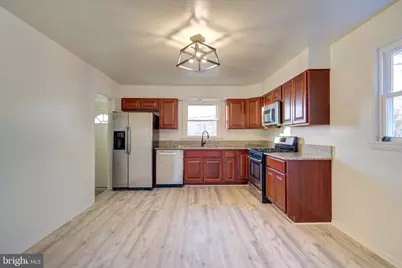6410 Fair Oaks Avenue, Baltimore, MD 21214 - Photo 11