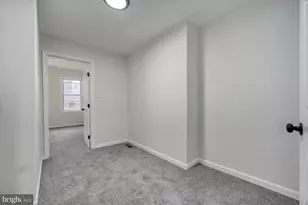 402 S Eaton St, Baltimore, MD 21224 - Photo 17