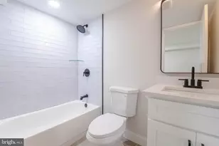 1654 Cliftview Ave, Baltimore, MD 21213 - Photo 33