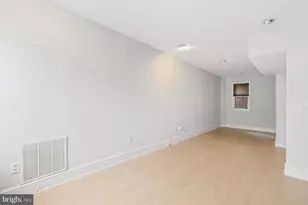 509 S Collington Ave S, Baltimore, MD 21231 - Photo 9