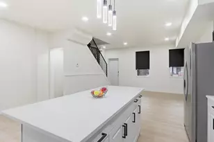 4201 Ivanhoe Ave, Baltimore, MD 21212 - Photo 7