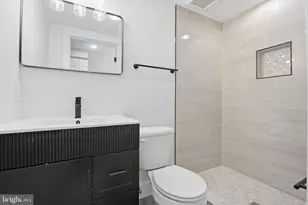 1742 E Oliver St, Baltimore, MD 21213 - Photo 33