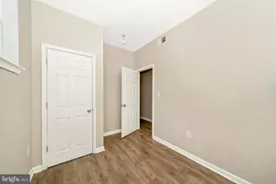 1014 W Lanvale St, Baltimore, MD 21217 - Photo 13