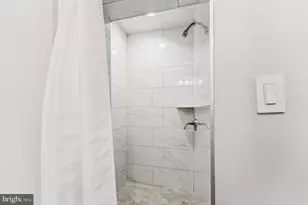 2049 Druid Park Dr, Baltimore, MD 21211 - Photo 25