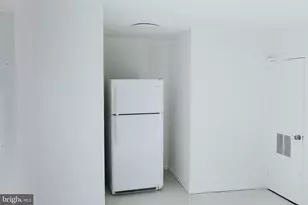 2511 Madison Ave, Baltimore, MD 21217 - Photo 7