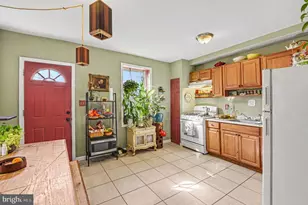 3712 Falls Rd, Baltimore, MD 21211 - Photo 7