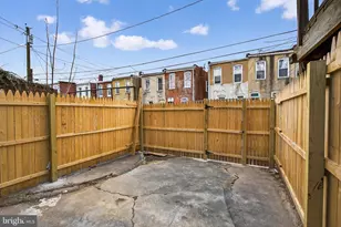2004 Robb St, Baltimore, MD 21218 - Photo 25