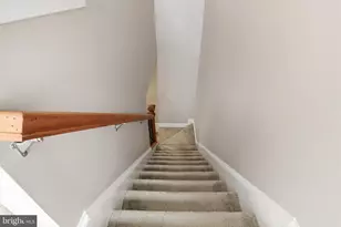 1032 W Fayette St, Baltimore, MD 21223 - Photo 25