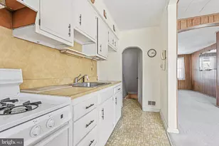 6919 Eastbrook Ave, Baltimore, MD 21224 - Photo 7