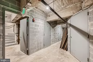 311 W Baltimore St, Baltimore, MD 21201 - Photo 17