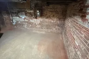 1729 N Bond St, Baltimore, MD 21213 - Photo 31