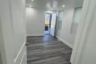 1729 N Bond St, Baltimore, MD 21213 - Photo 25