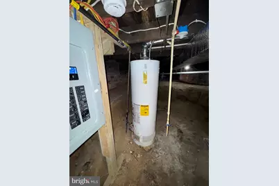 1729 N Bond Street, Baltimore, MD 21213 - Photo 33