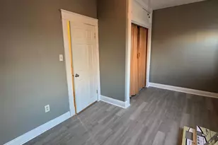 1321 Cambria St, Baltimore, MD 21225 - Photo 33