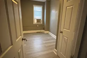 1321 Cambria St, Baltimore, MD 21225 - Photo 23