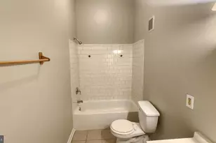 1918 McCulloh St, Baltimore, MD 21217 - Photo 11