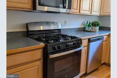 819 S Port Street, Baltimore, MD 21224 - Photo 3