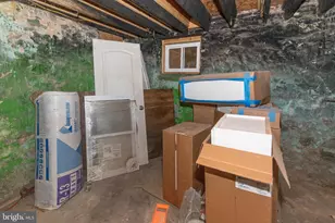 4021 W Franklin St, Baltimore, MD 21229 - Photo 25