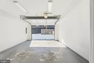 2307 E Fairmount Ave, Baltimore, MD 21224 - Photo 35