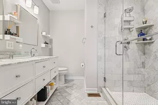 2307 E Fairmount Ave, Baltimore, MD 21224 - Photo 21