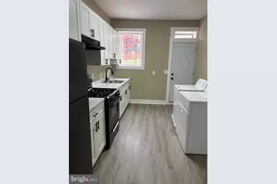 2114 Hollins Street, Baltimore, MD 21223 - Photo 7