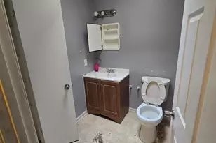 3525 W Belvedere Ave, Baltimore, MD 21215 - Photo 17