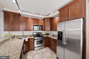 719 S Eaton St, Baltimore, MD 21224 - Photo 13