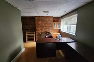 2225 St Paul St, Baltimore, MD 21218 - Photo 9