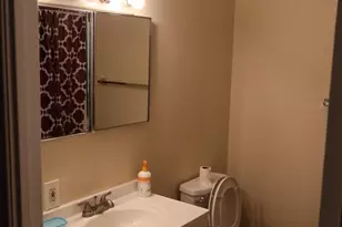 3737 Clarks Ln, Baltimore, MD 21215 - Photo 15