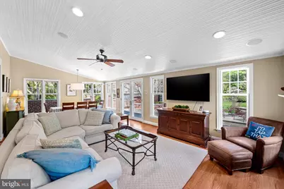 5911 Meadowood Road, Baltimore, MD 21212 - Photo 11