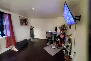 2421 Arbuton Ave, Baltimore, MD 21230 - Photo 7