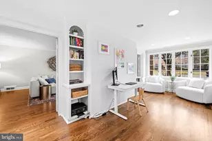 103 St Dunstans Rd, Baltimore, MD 21212 - Photo 9