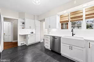 103 St Dunstans Rd, Baltimore, MD 21212 - Photo 17