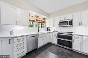 103 St Dunstans Rd, Baltimore, MD 21212 - Photo 15