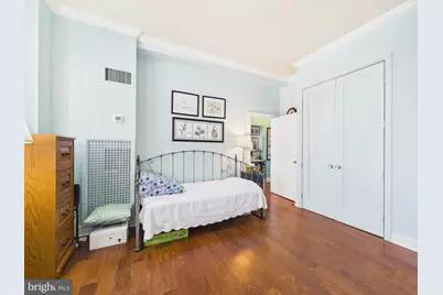 1 E Chase Street #412, Baltimore, MD 21202 - Photo 21