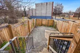 1339 W Lafayette Ave, Baltimore, MD 21217 - Photo 13