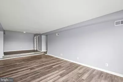 3601 Clarks #322, Baltimore, MD 21215 - Photo 31