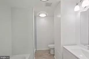 3601 Clarks, Baltimore, MD 21215 - Photo 13