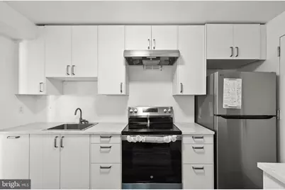 3601 Clarks #322, Baltimore, MD 21215 - Photo 19